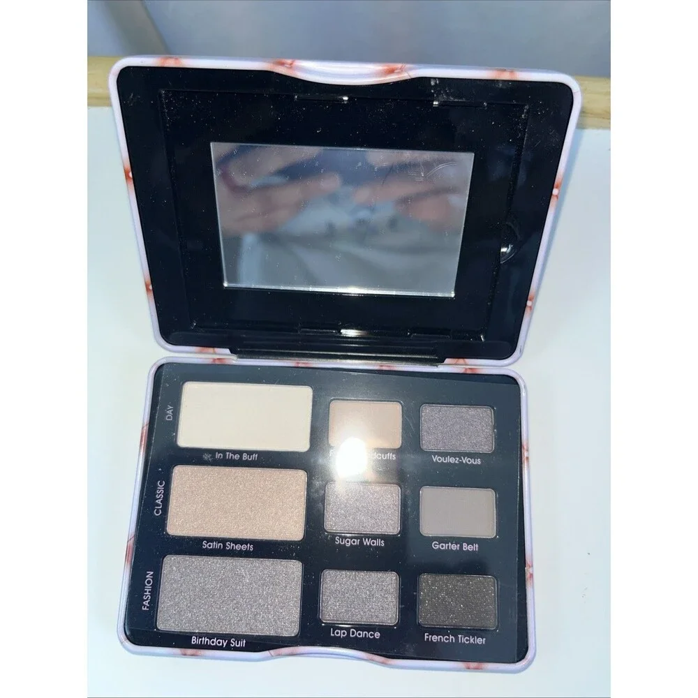 Beauty Creations Bare Naked Eyeshadow Palette Neutral Nude Matte/Shimmer 0.18oz